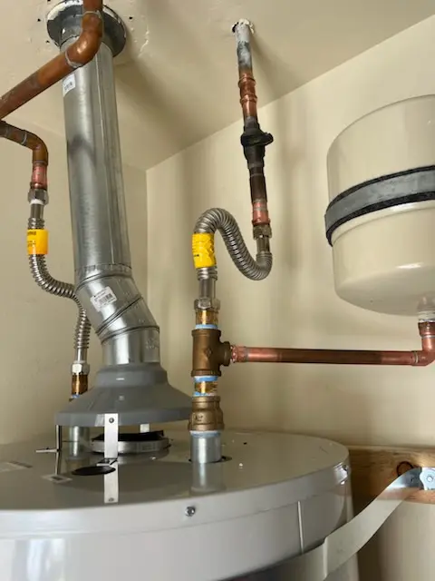 Water heater installation and plumbing repair in Clayton Manor